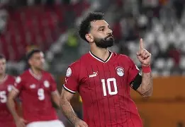 萨拉赫迎来十二赛季高光表现，RNG球迷沸腾！(萨拉赫利物浦高光集锦)