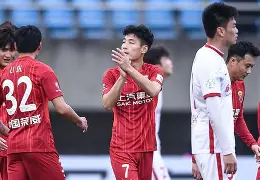 切尔西利物浦鹬蚌相争曼城渔翁得利